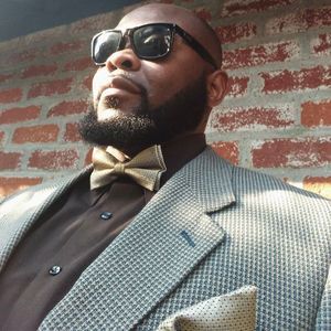 Meet your Posher, Elliott